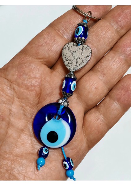 Gümüş Renkli Metal Kalp ve Mavi Cam Nazar Boncuklu Anahtarlık indirimleri