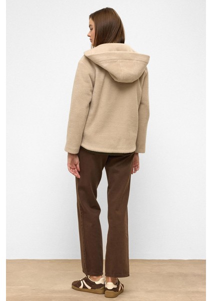 Kapüşonlu Fermuar Detaylı Oversize Kısa Kaban Koyu Bej 3130 indirimleri