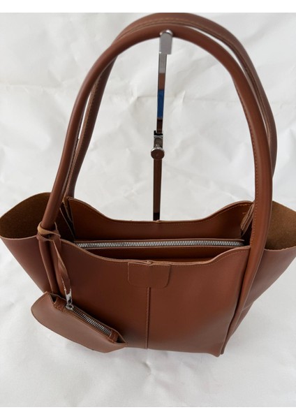 Trendy ve Çok Yönlü: Büyük Boy Omuz ve El Çantası | Ek Cüzdan Detaylı | 4 Renk Seçeneği Geniş Çanta fırsatları