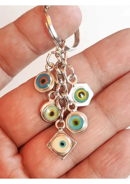 Zincirli Farklı Renklerde Küçük Cam Gözlerden Oluşan Metal Anahtarlık