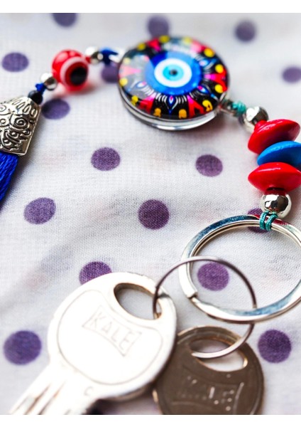 Kırmızı Siyah Cam Boncuklu Mavi Püsküllü Anahtarlık fırsatları