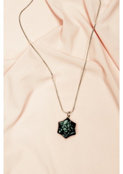 Obsidyen Doğal Taşı Zincirli El Yapımı Kolye Uç: 2 cm Zincir: 20 cm Kutulu