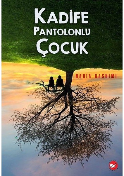 Kadife Pantolonlu Çocuk