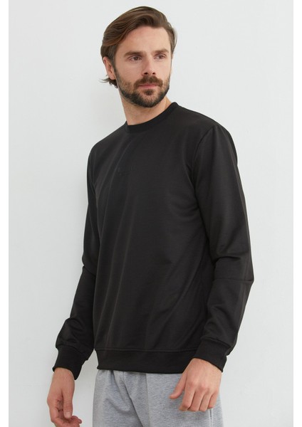 Pellını Yazı Kabartmalı Bisiklet Yaka Sweatshirt fırsatları