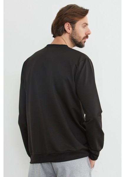 Pellını Yazı Kabartmalı Bisiklet Yaka Sweatshirt