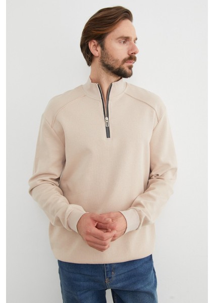 Dik Yaka Yarım Fermuarlı Sweatshirt indirimleri