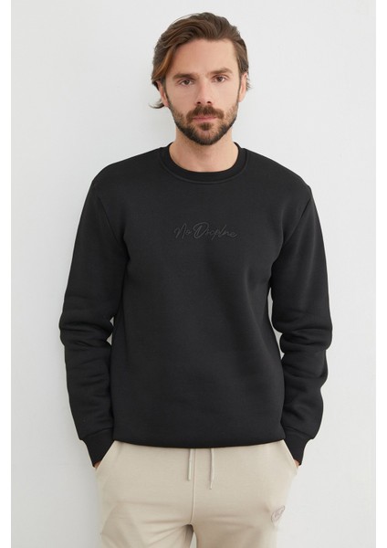 3 Iplik Kabartma Yazı Baskılı Sweatshirt