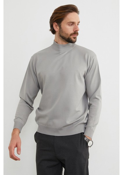 Basic Dik Yaka Triko Kazak indirimleri