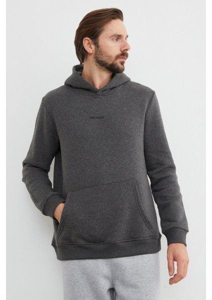 3 Iplik Keep Going Yazı Baskılı Kapüşonlu Oversize Sweatshirt fiyatları