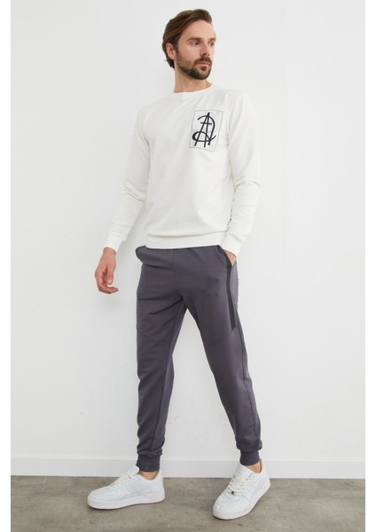 A Nakışlı Bisiklet Yaka Sweatshirt modelleri