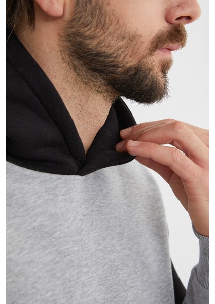 3 Iplik Kolu Renk Bloklu Kapüşonlu Sweatshirt