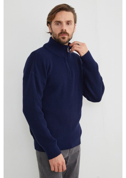 Yarım Fermuarlı Dik Yaka Kazak indirimleri