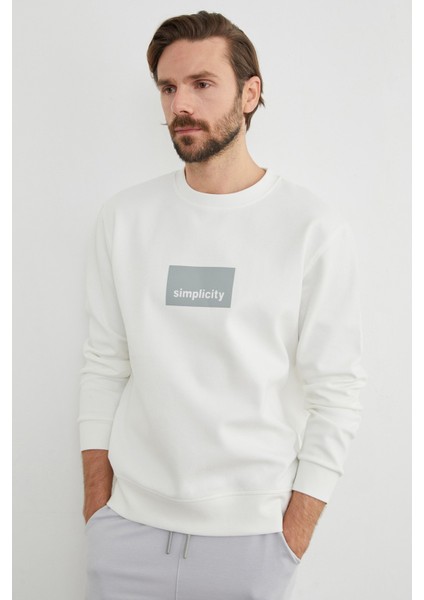 Simplicity Yazı Baskılı Bisiklet Yaka Sweatshirt indirimleri