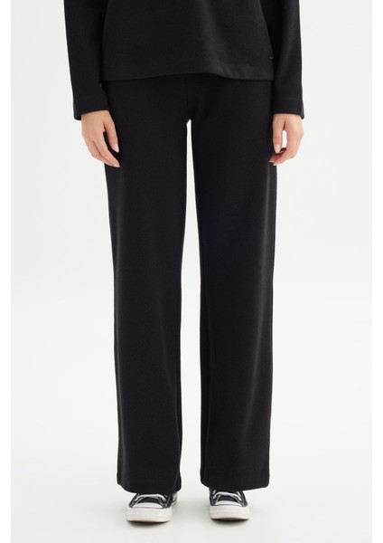 Straight Fit Düz Kesim Normal Bel Siyah Sweatpant Eşofman Altı fiyatları