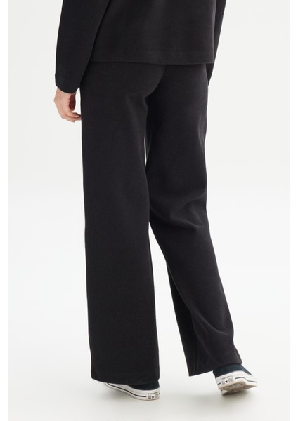 Straight Fit Düz Kesim Normal Bel Siyah Sweatpant Eşofman Altı indirimleri