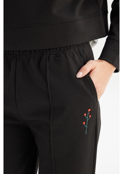 Loose Fit Geniş Kesim Siyah Pamuklu Esnek Sweatpant fırsatları
