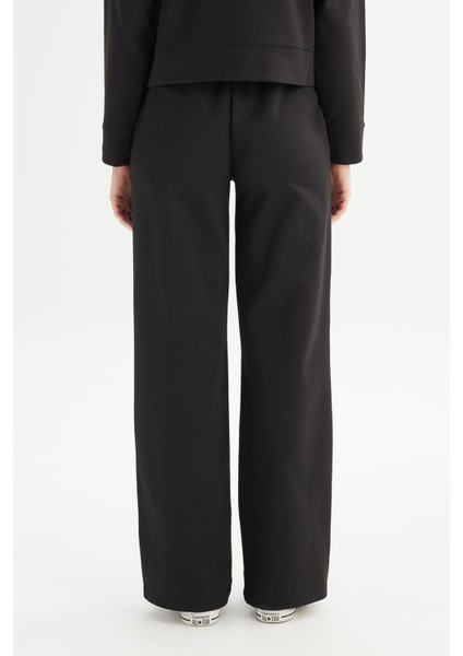 Loose Fit Geniş Kesim Siyah Pamuklu Esnek Sweatpant indirimleri