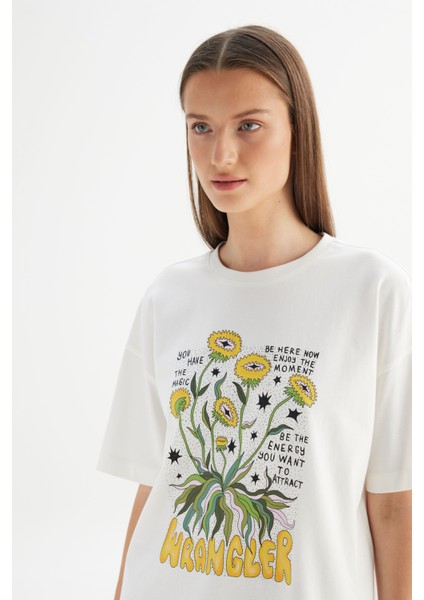 %100 Pamuk Loose Fit Rahat Kesim Bisiklet Yaka Baskılı Kırık Beyaz Tişört fırsatları