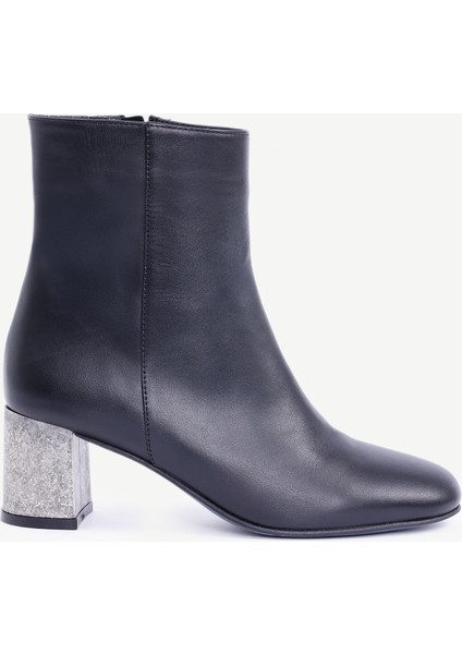 Metal Ökçeli Deri Topuklu Bot
