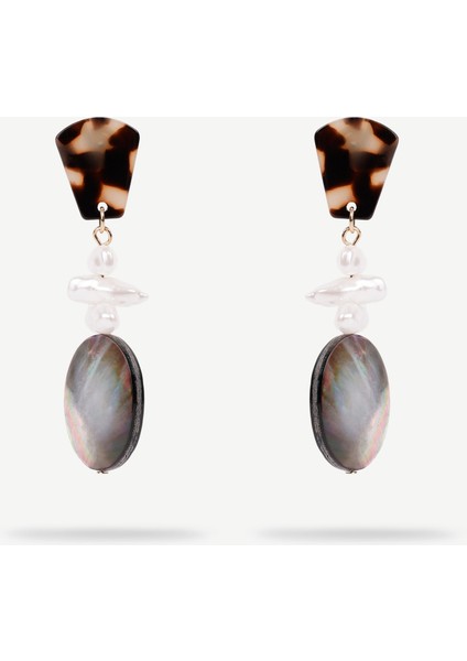 Kabuk Detaylu Akrilik Küpe