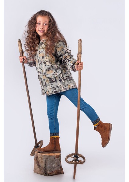 n Lama Desenli Kapüşonlu Kız Çocuk Kürklü kışlık mont - Yeşil