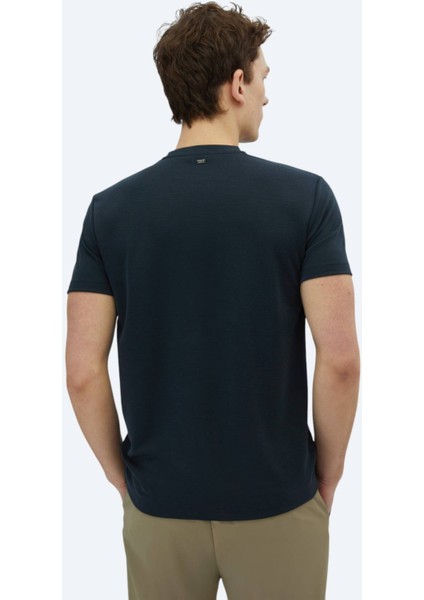 Siyah Düz Bisiklet Yaka T-Shirt fırsatları