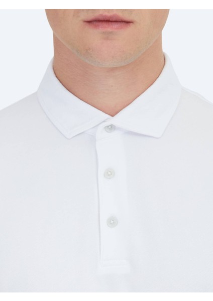 Beyaz Jakarlı Polo Yaka T-Shirt