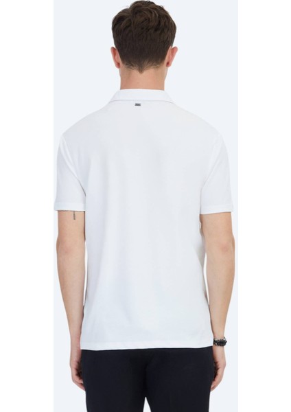 Beyaz Jakarlı Polo Yaka T-Shirt