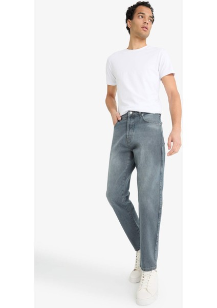 90's Slim Fit Dar Paça Jean Pantolon E8428AX25AU fiyatları