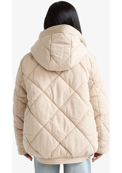 Kız Çocuk Su Geçirmez Kapüşonlu Fermuarlı Mont E9811A825AU