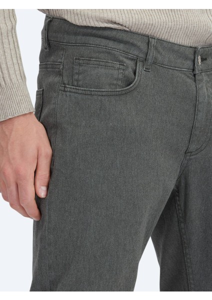 Haki Dokuma Regular Fit Casual Pamuk Karışımlı Pantolon modelleri