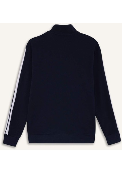 Fit Standart Fit Dik Yaka Sporcu Sweatshirt D1953AX25AU modelleri