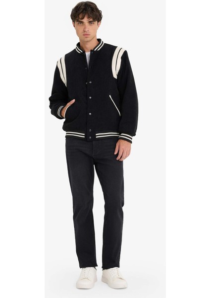 Su İtici Regular Fit Kolej Yaka Bomber Çıtçıtlı İç Cepli Mont E9245AX25WN indirimleri