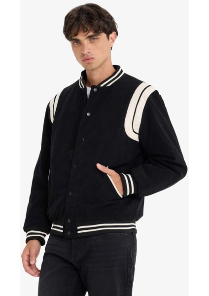 Su İtici Regular Fit Kolej Yaka Bomber Çıtçıtlı İç Cepli Mont E9245AX25WN