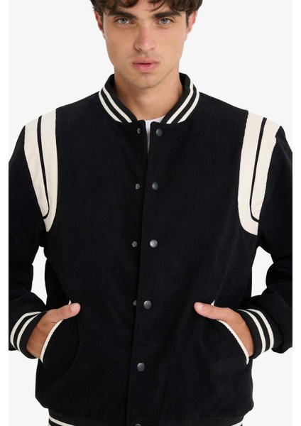 Su İtici Regular Fit Kolej Yaka Bomber Çıtçıtlı İç Cepli Mont E9245AX25WN