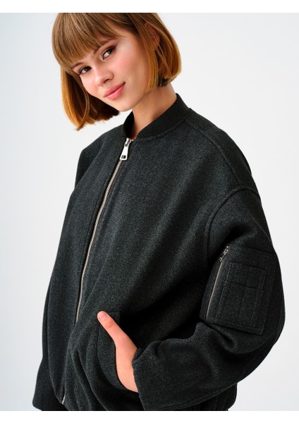 Loose Fit Kadın Mont