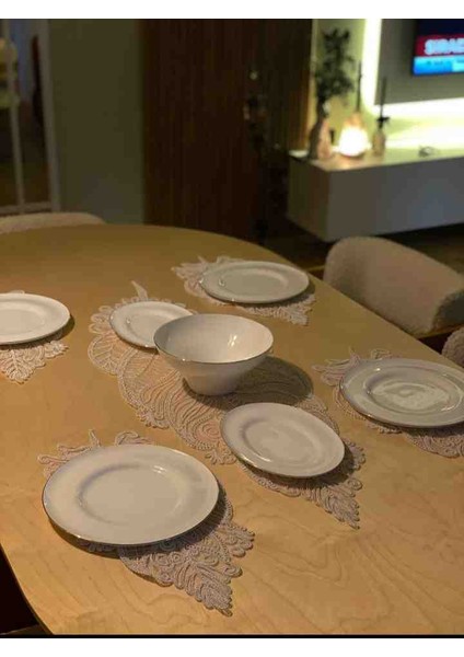 Fransız Dantel Yaprak Model 5 Li, Masa Üzerine Runner Işlemeli Dantel (115X35CM