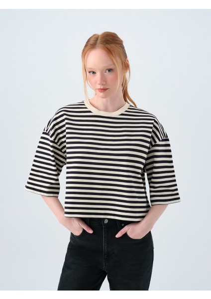 Loose Crop Kadın Tshirt K.kol