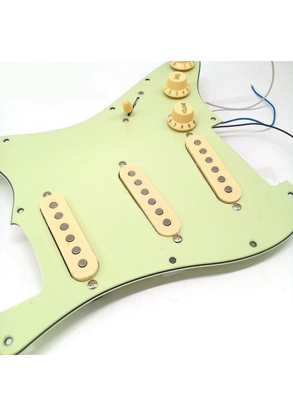 Nane Yeşil Yüklü Elektro Gitar Pickguard Elektro Gitar Aksesuarları Için Wilkinson Pickups ile Prewired Pickguard (Yurt Dışından) fırsatları