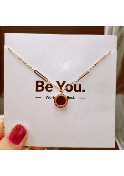 Wenjian Şanslı Dört Yapraklı Yonca Titanyum Çelik Kolye Takı Kadın Niş Hafif Lüks Yeni Stil Solmayan Yılan Kemiği Zinciri (Yurt Dışından)