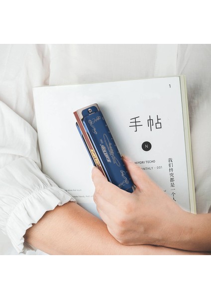 Easttop T008K 10 Delikli Blues Mızıka C Tuş Ahşap Rüzgar Müzik Aleti Plastik Kutu Temiz Bez (Yurt Dışından) modelleri