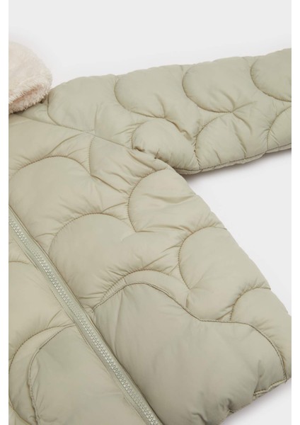 Kız Bebek Rüzgar Geçirmez Su Geçirmez Kapüşonlu Fermuarlı Mont E7951A525AU fiyatları