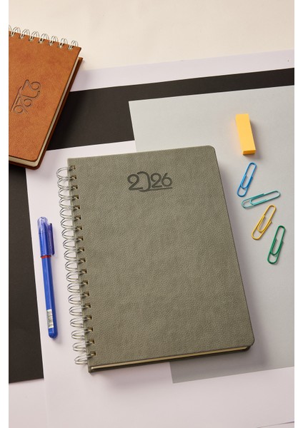 Kişiye Özel Hediyelik Spiralli 2026 Düz Sert Kapak Gri Deri Ajanda