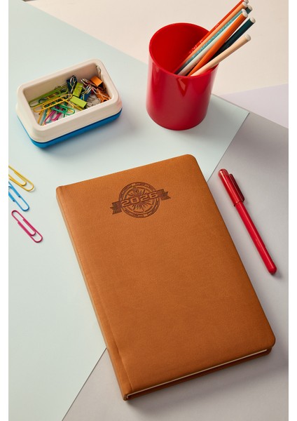 Kişiye Özel Hediyelik Cilt 2026 Düz Sert Kapak Kahverengi Deri Ajanda