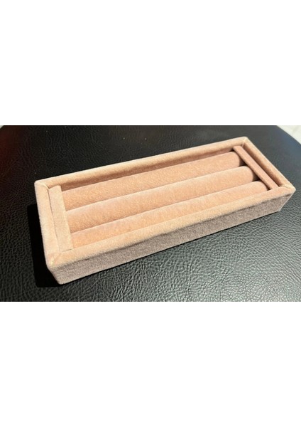 Süet Kumaş Pembe Renk 18 / 7 cm Sosis Yüzük Standı