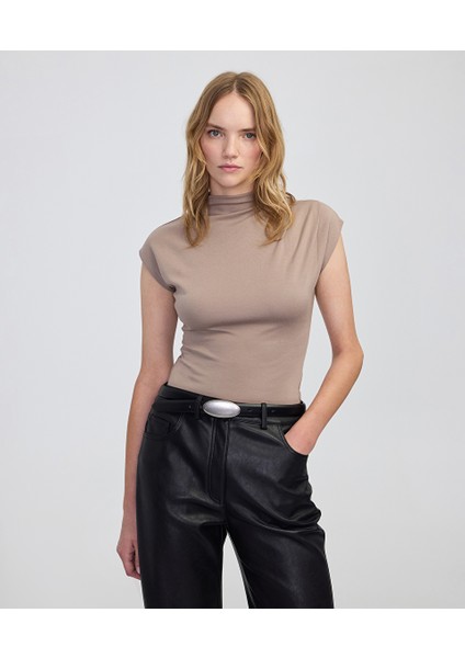 Dik Yaka Body IW6250070103023