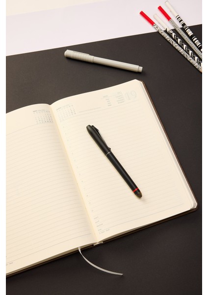 Kişiye Özel Hediyelik Cilt 2026 Düz Sert Kapak Kahverengi Deri Ajanda fiyatları