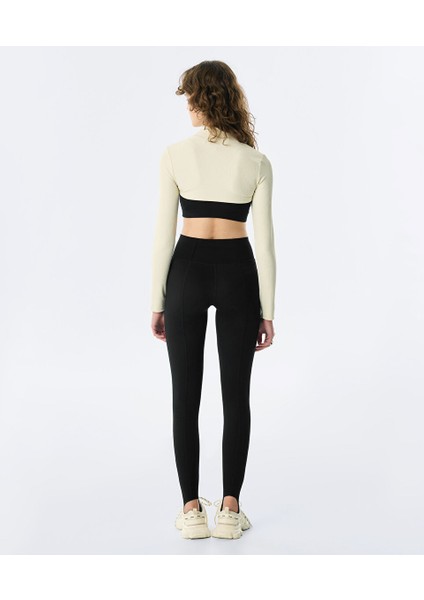 Yüksek Yaka Crop Bluz TW6250130004018 fırsatları