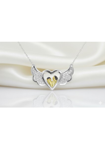 Annemin Sevgi Kanatları Pırlanta Kolye