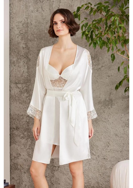 Saten Sabahlık Gecelik Pijama Takım Şortlu Takım Terlik Hediyeli Gelin Çeyiz Seti modelleri